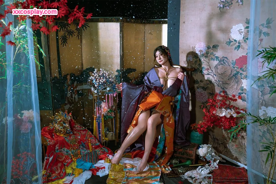 Xinglan Lanlan as Orihime Inoue: Yukata Seduction